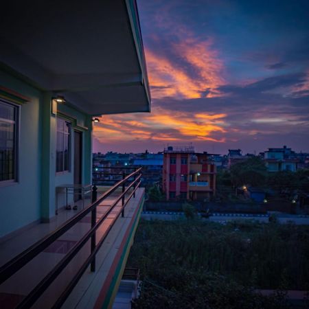 Galaxy Guest House Bhairāhawā Εξωτερικό φωτογραφία
