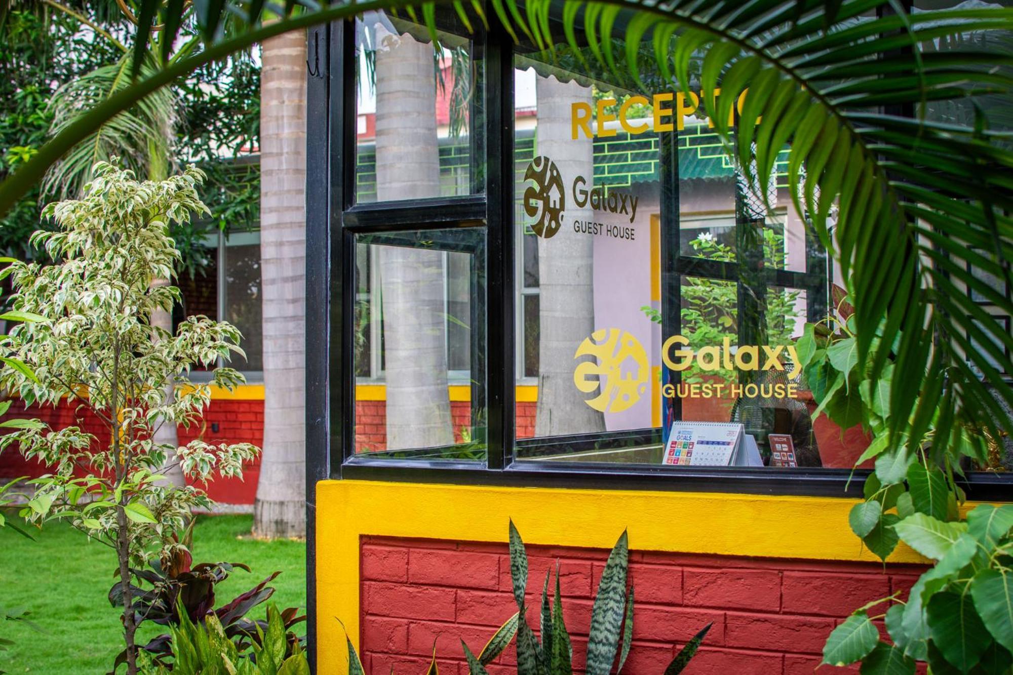 Galaxy Guest House Bhairāhawā Εξωτερικό φωτογραφία