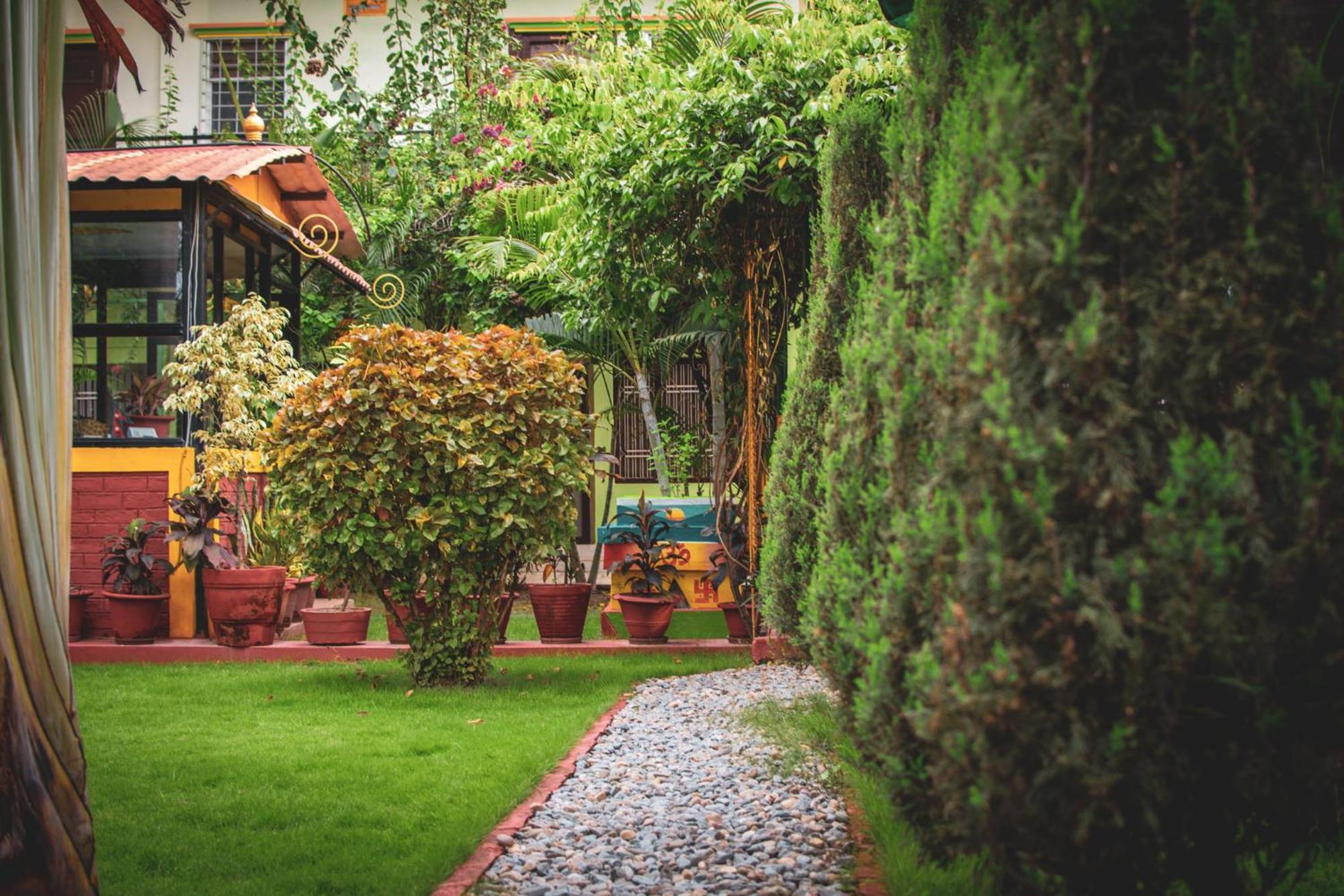 Galaxy Guest House Bhairāhawā Εξωτερικό φωτογραφία