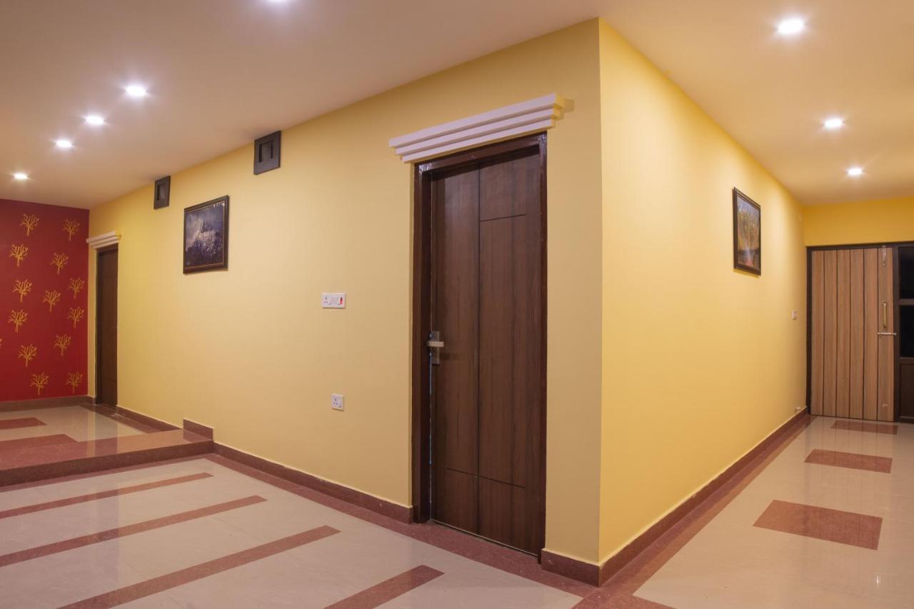 Galaxy Guest House Bhairāhawā Εξωτερικό φωτογραφία